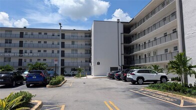Building Photo - 14170 SW 84th St