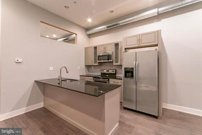 Foto del edificio - 135 N 3rd St