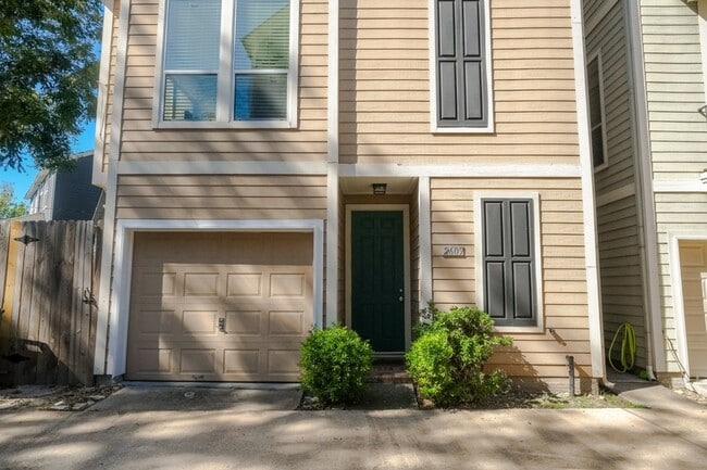 Photo - 2609 Link Rd Apartment