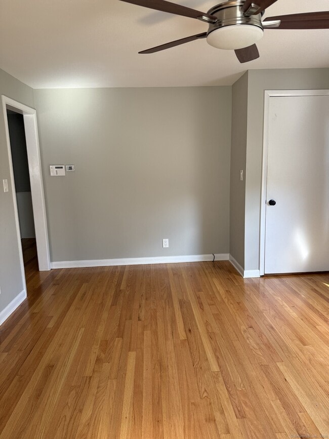 Building Photo - 21 Mettler St