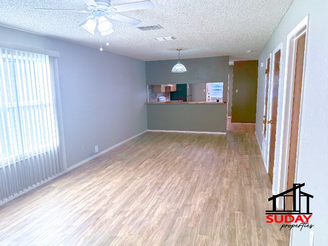 Foto del edificio - 209-209 Fletcher Dr