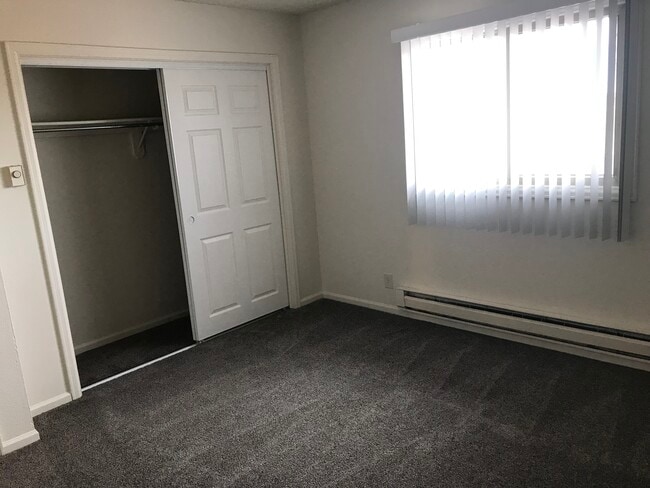 Building Photo - 7003 Tumbleweed Dr