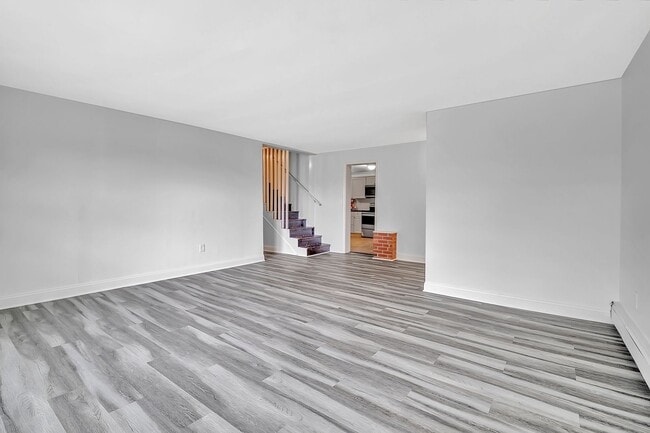 Foto del edificio - 1712 Linvale