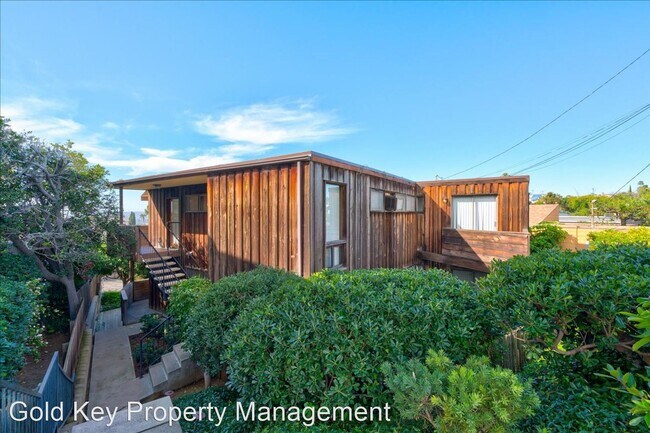 Foto del edificio - 2 br, 1.5 bath House - 3222 Horton Avenue