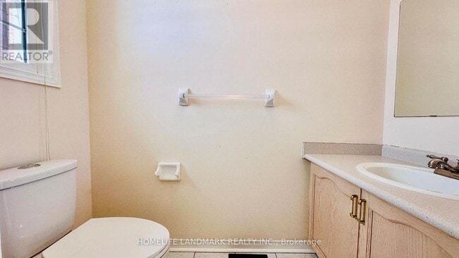 Photo du bâtiment - 2210 Ridge Landing