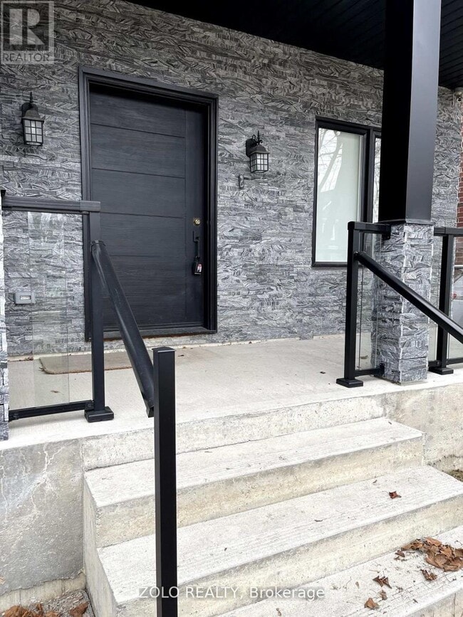 Building Photo - 18 Paula Blvd