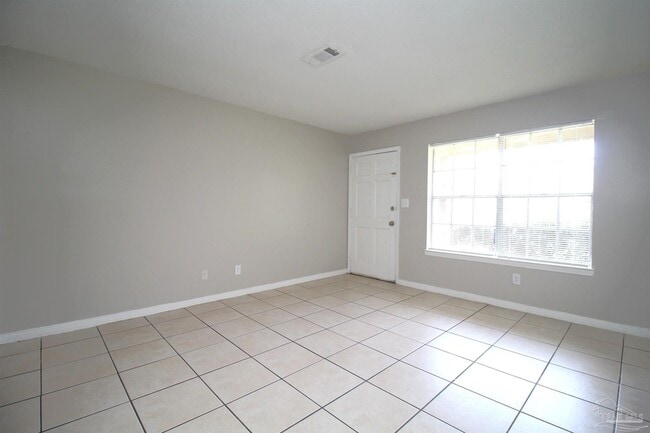 Foto del edificio - 10151 Guidy Ln