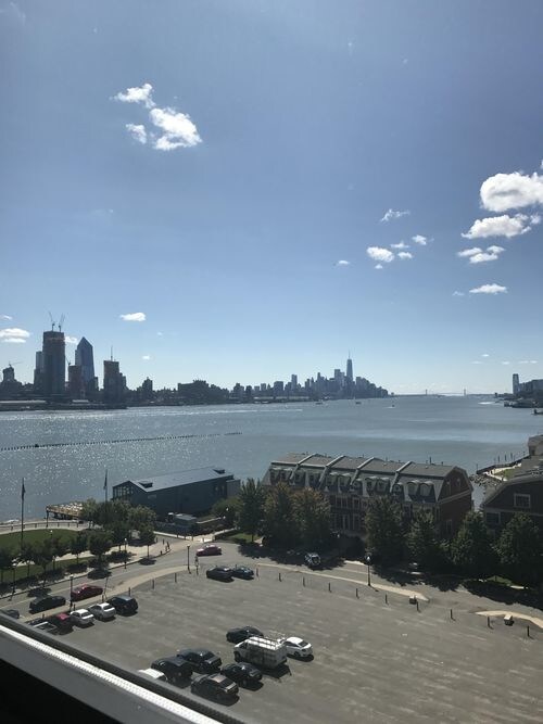 Foto del edificio - 4700 Ave at Port Imperial