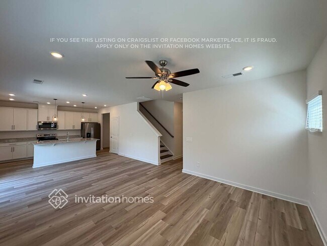 Building Photo - 1099 Bluffton Cir