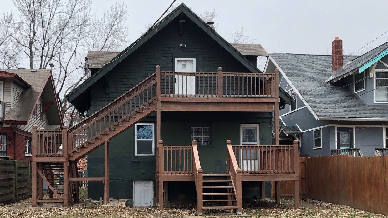 2931 Campbell St Unit D, Kansas City, MO 64109 Apartment for Rent in