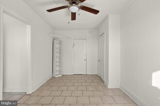 Building Photo - 2536 Amber St