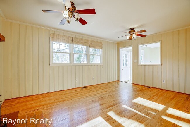 Foto del edificio - 3 br, 2 bath House - 5101 Wickham Road