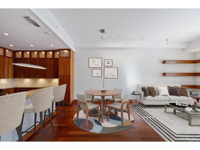 Foto del edificio - 100 3rd Ave S