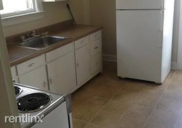 Building Photo - 1404 Menifee Ave