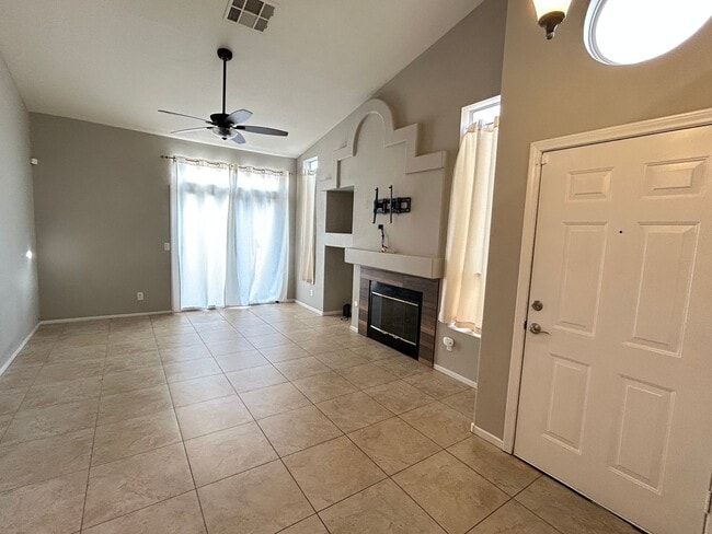 Foto del edificio - Cozy Summerlin Single Story Home!