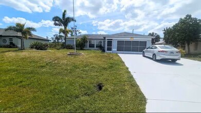Building Photo - 4673 Sines Ln