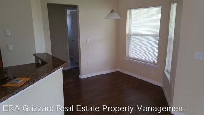 Building Photo - 12623 Pine Island Dr