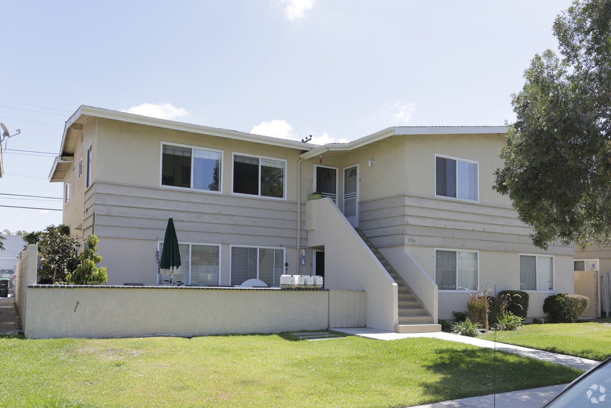 Building Photo - 2944 Peppertree Ln