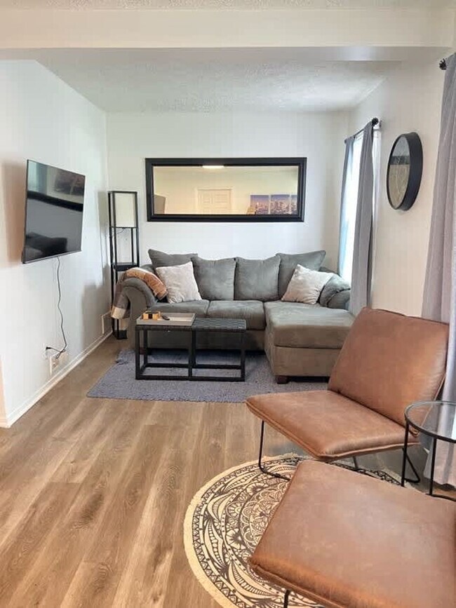 Foto del edificio - 27385 Park Ct