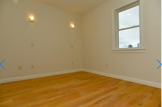 Foto del edificio - 48 Dudley St