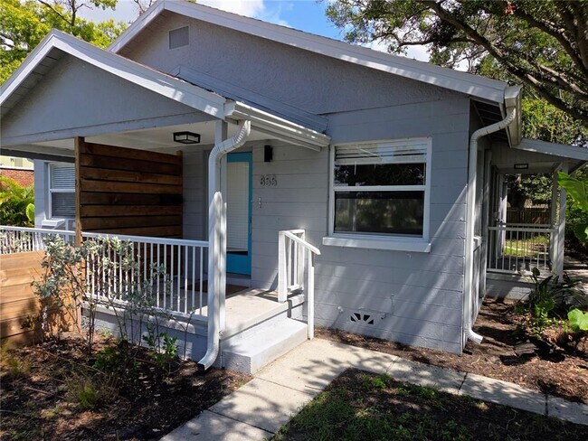 Foto del edificio - 857 22nd Ave N