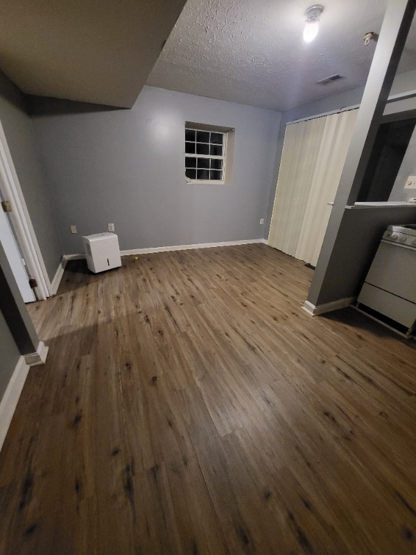 Photo - 16112 McConnell Dr House