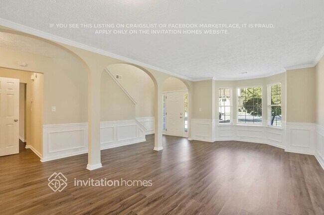 Foto del edificio - 1370 Pinebreeze Ct