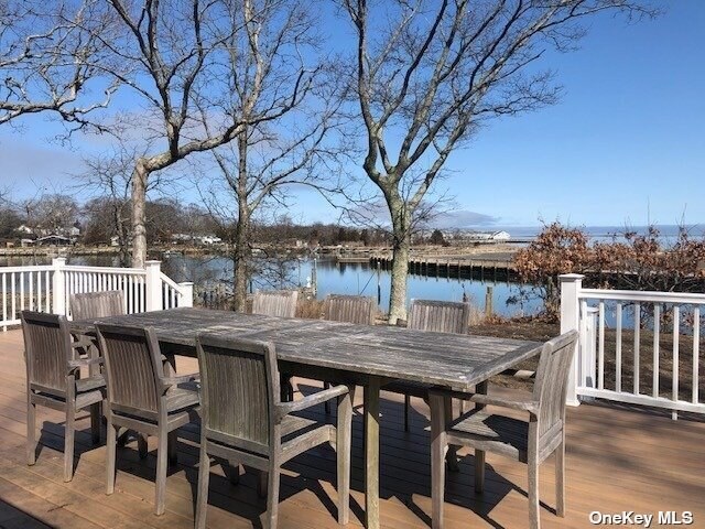 Building Photo - 870 Inlet Ln