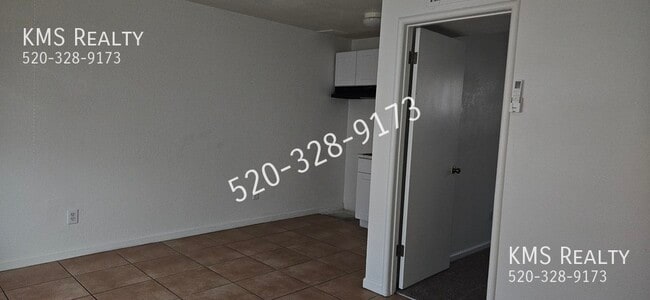 Foto del edificio - 761 E Pastime Rd