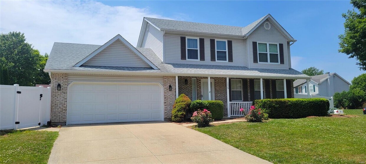 Foto principal - 1529 Lincoln Farm Rd