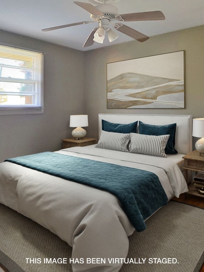 Foto del edificio - 106 Hackett Ct