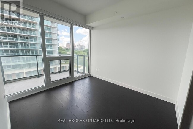 Building Photo - 85 McMahon Dr