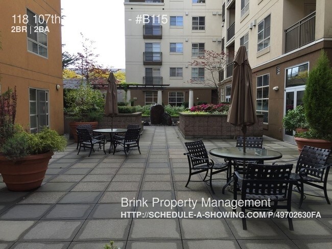 Foto del edificio - 118 107th Ave NE