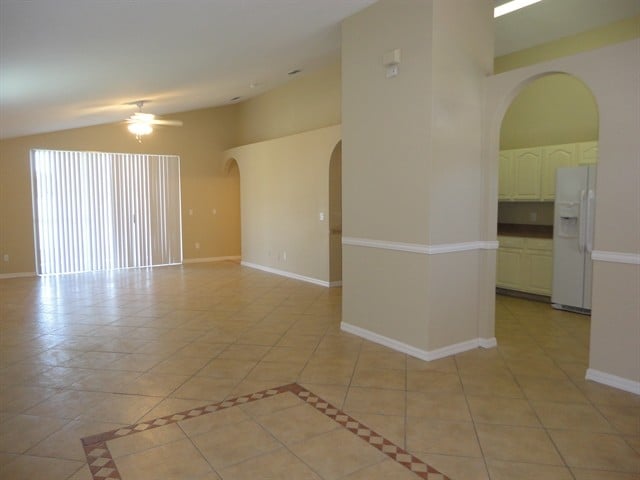 Building Photo - 2600 Deck Avenue