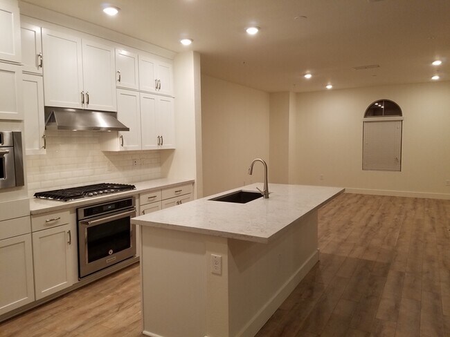 Foto del edificio - 3855 S McQueen Rd