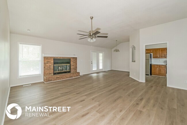 Foto del edificio - 11704 Bristol Ave