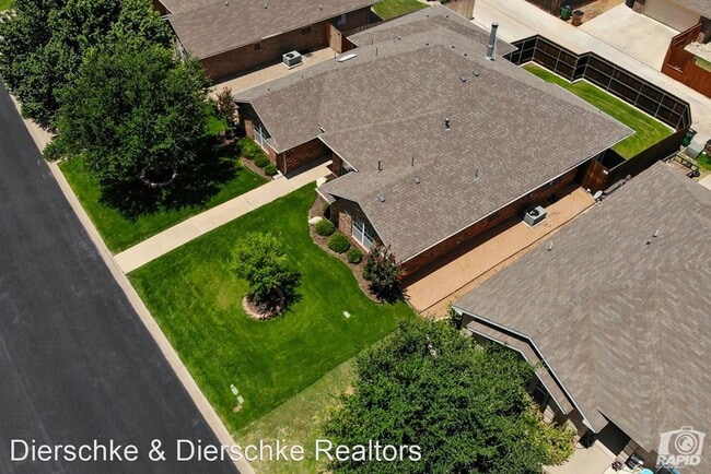 Building Photo - 4 br, 2 bath House - 4917 Royal Oak Dr.