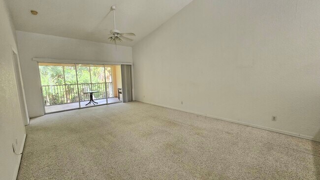 Building Photo - 19310 Water Oak Dr