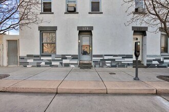 Building Photo - 529 Colorado Ave