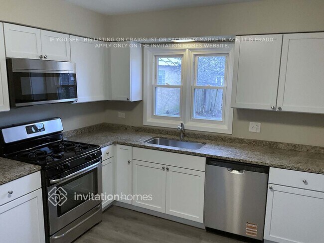 Foto del edificio - 624 S Pierce Ave