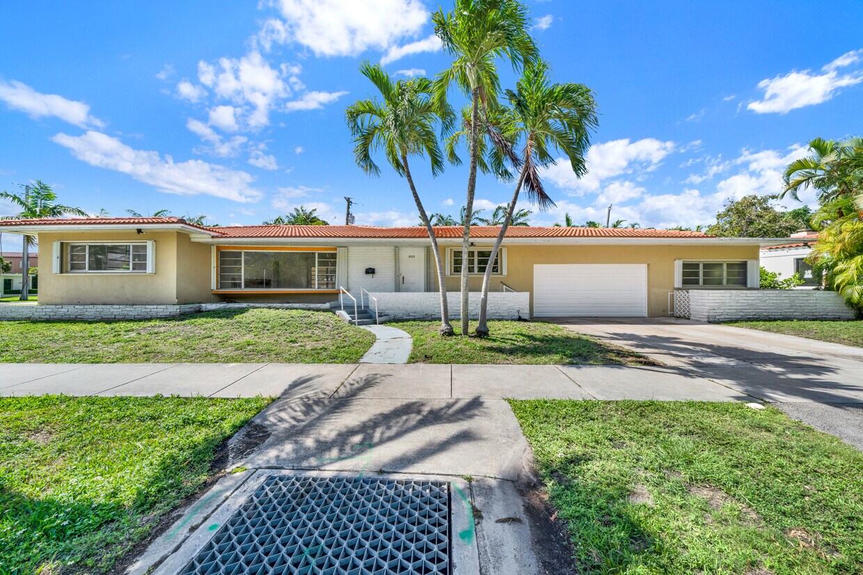 800 W 47th St, Miami Beach, FL 33140 House Rental in Miami Beach, FL