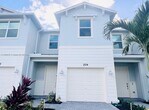 Foto principal - 204 SE Woodbark St