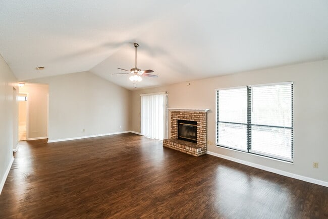 Building Photo - 4510 Austrian Ct