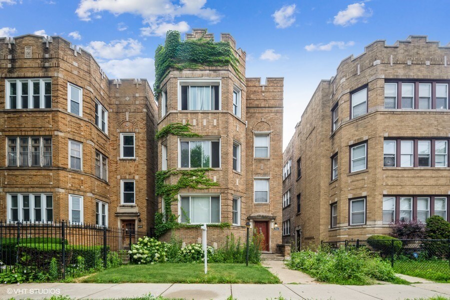 7843 S Ridgeland Ave Unit 2ND, Chicago, IL 60649 Condo for Rent in