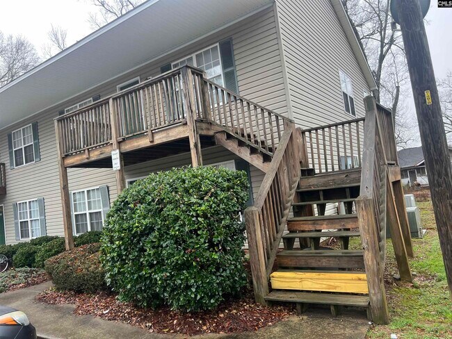 Foto del edificio - 122 Hazelwood Ct