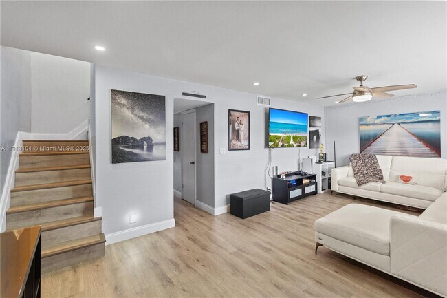 Foto del edificio - 8089 SW 18th Ct