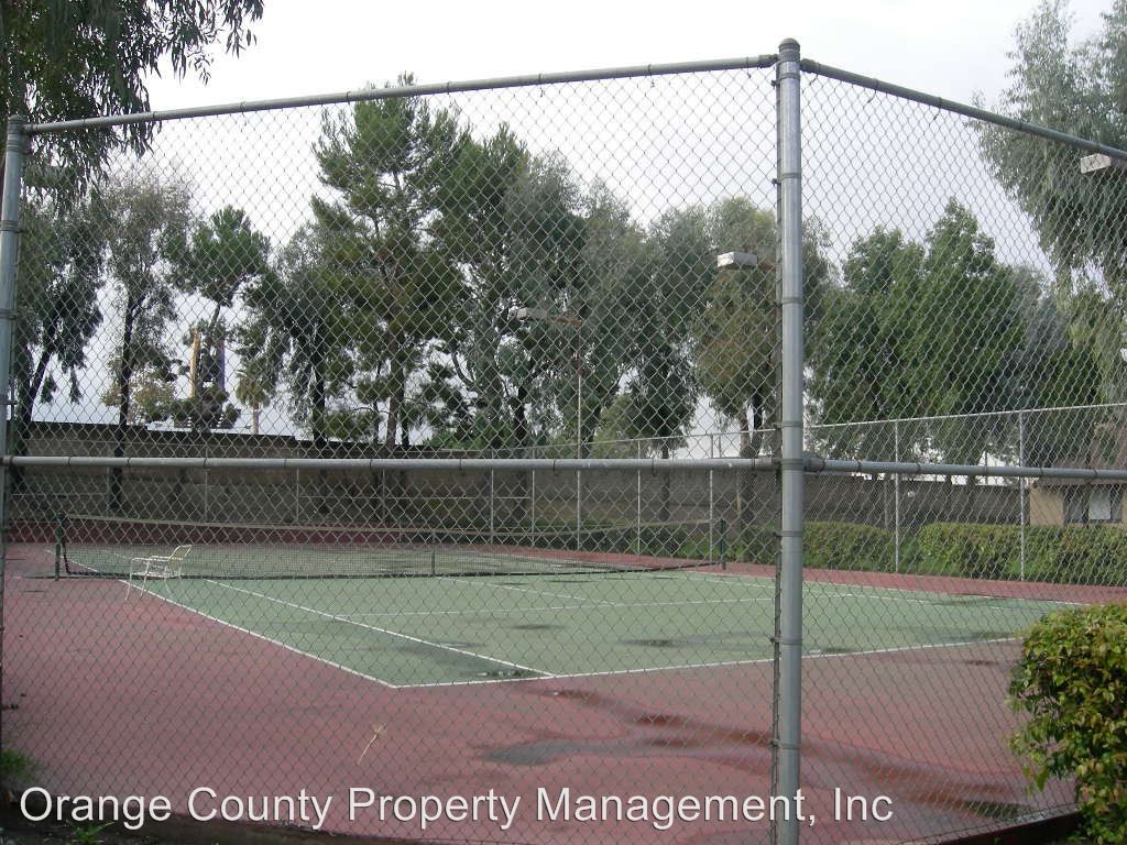 Building Photo - 3 br, 2 bath House - 1703 PARK GLEN CIRCLE #C