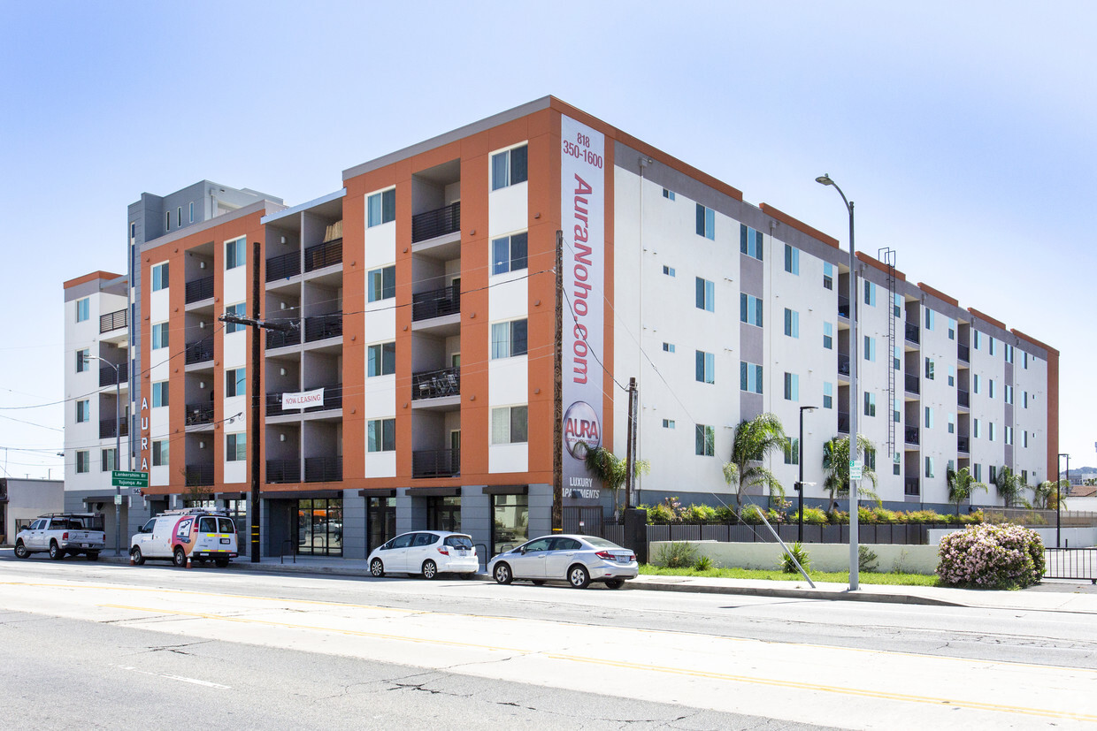 Aura NoHo Luxury Apartments Photo