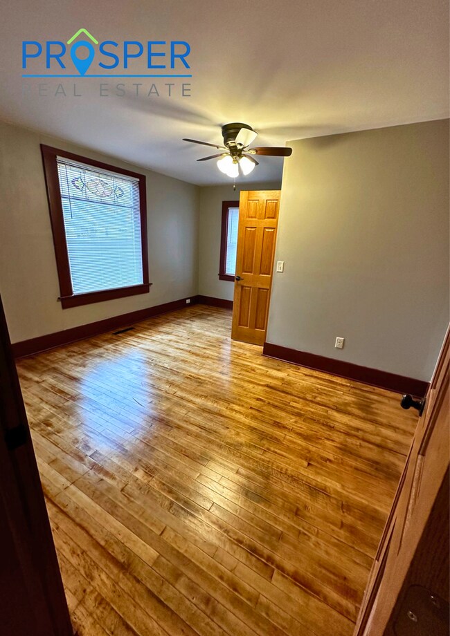 Foto del edificio - OM1104