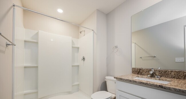 Foto del edificio - 16301 Sherwood Dr